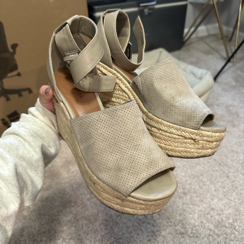 Wedges - Picture 4 of 5
